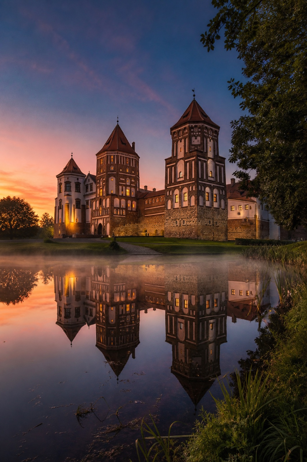 Мирский замок, Беларусь